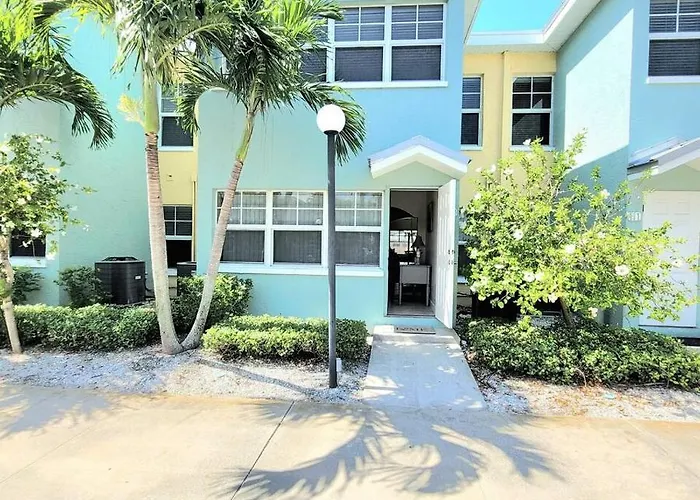 Beach Condo * Clearwater Beach